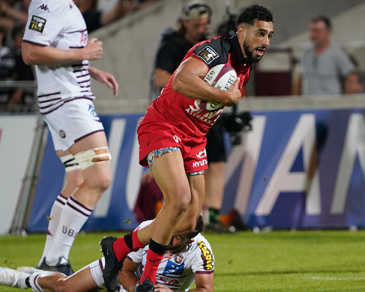 International Rayan Rebbadj écrit l’histoire 19 ans après, Vasil